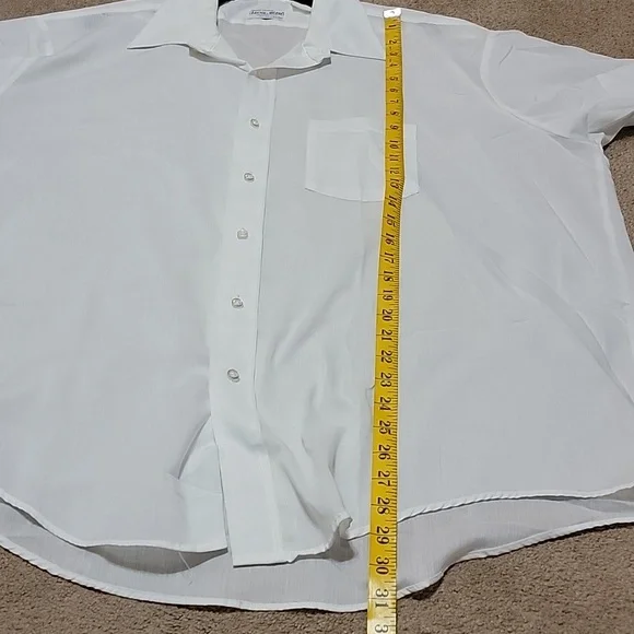 Short Sleeve Buttondown Shirt - Picture 5 of 6